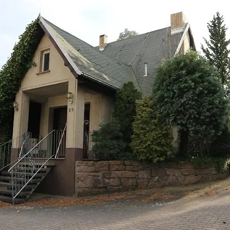 Ferienhausmit Pool zum Träumen und Entspannen für alle Sinne Bad Schmiedeberg Exterior foto